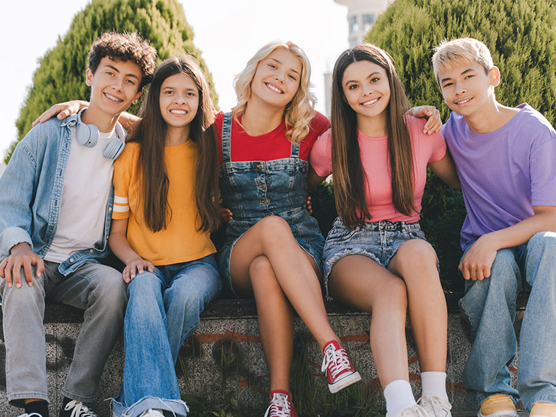 vanwest-college-small-youth-2026 VanWest College English for Youth